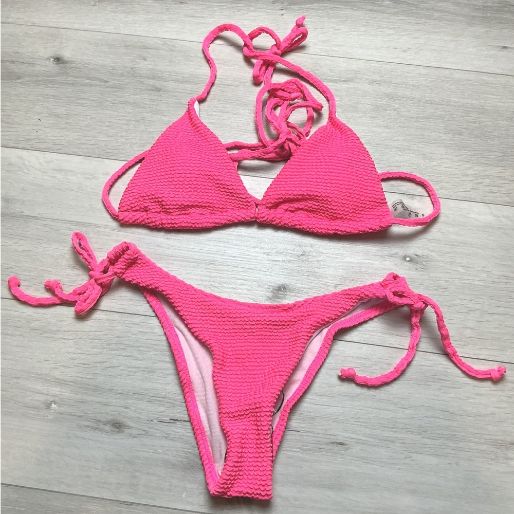 SHEIN Women's Hot Pink Bikini Set - Textured Swimwear - Picture 2 of 4